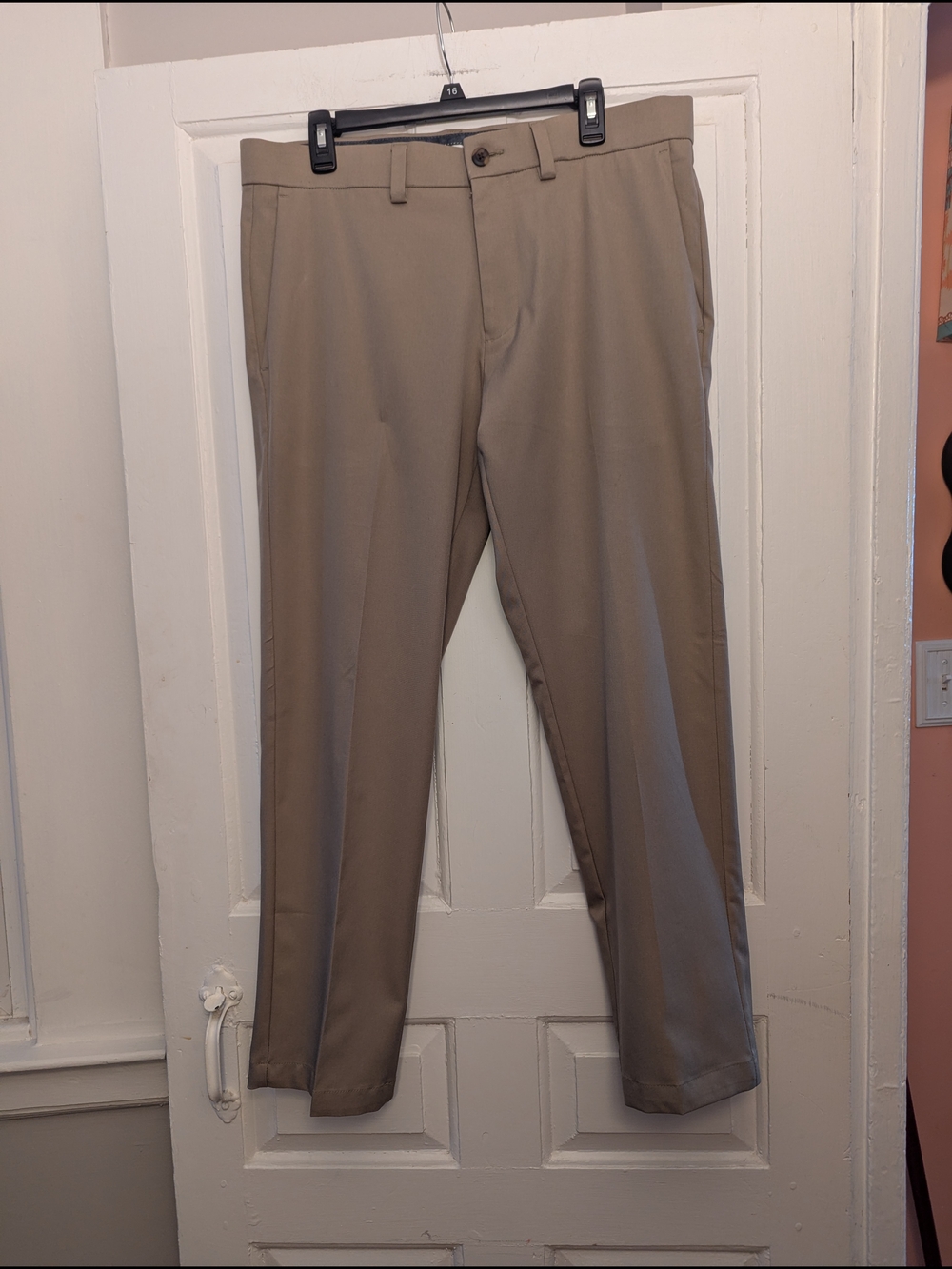 Haggar Men's Dress Pants in Khaki